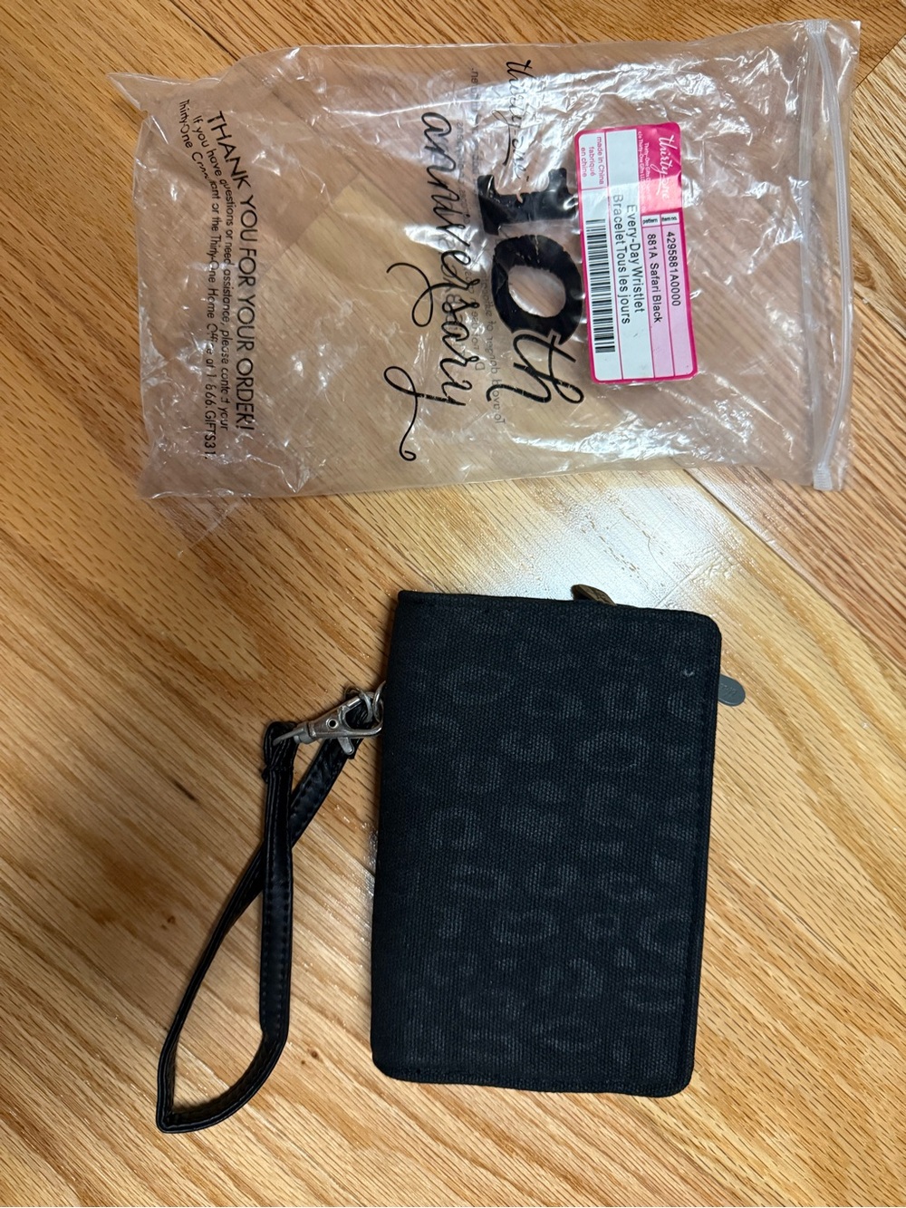 thirty-one Black Wristlet Zip Wallet with Subtle Leopard Print